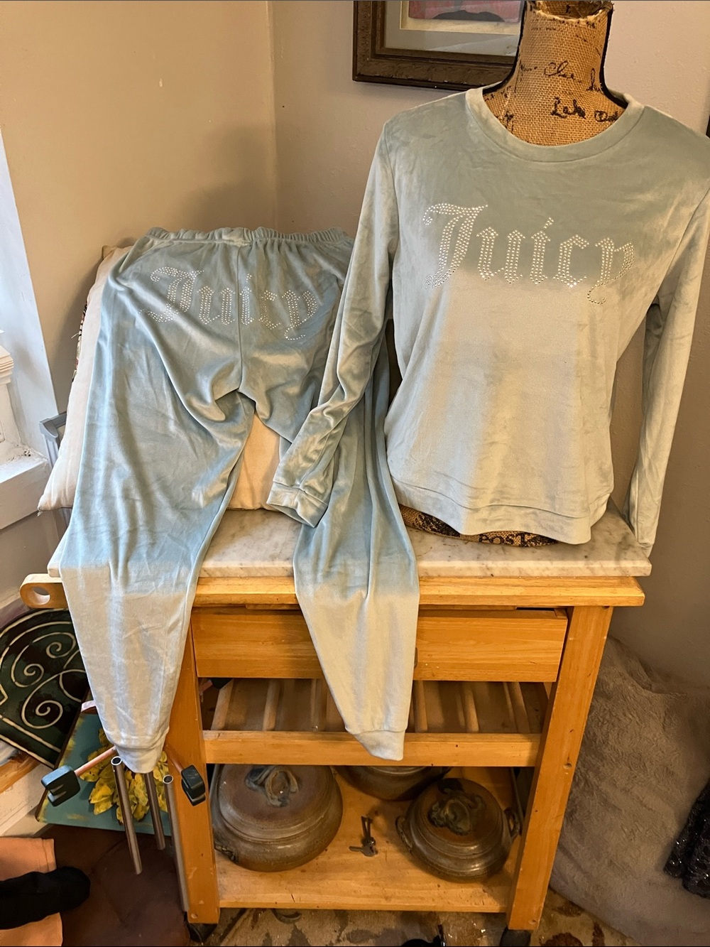 Juicy Couture Light Blue Velour Rhinestone Logo Lounge Set